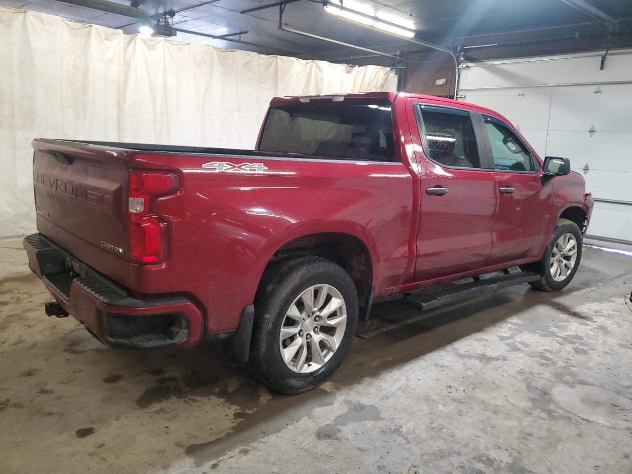 2019 CHEVROLET SILVERADO - Фото 3