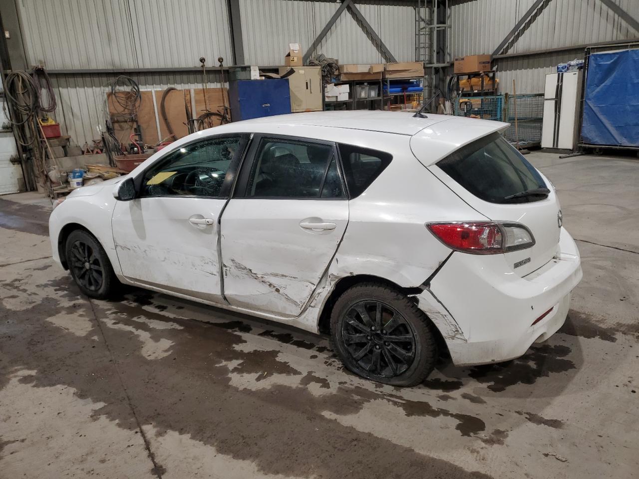 2013 MAZDA 3 I - Фото 2