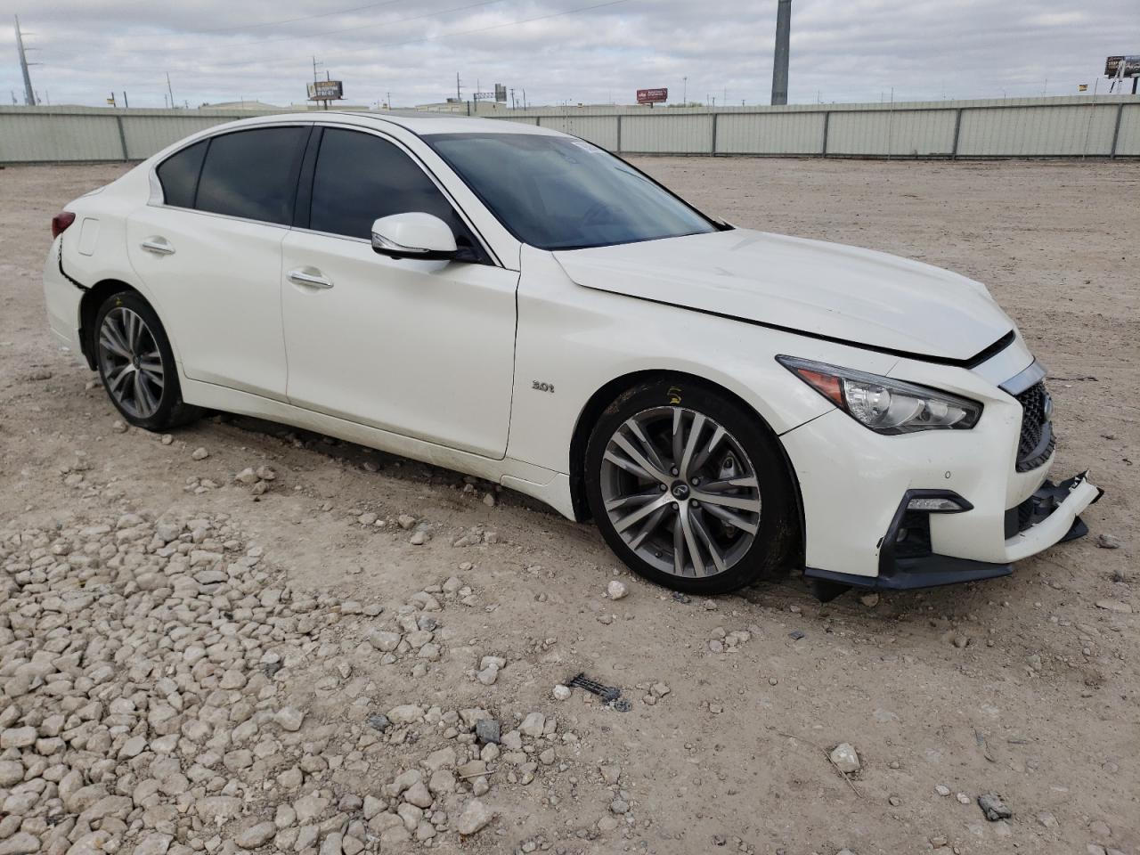 2019 INFINITI Q50 LUXE - Image 4