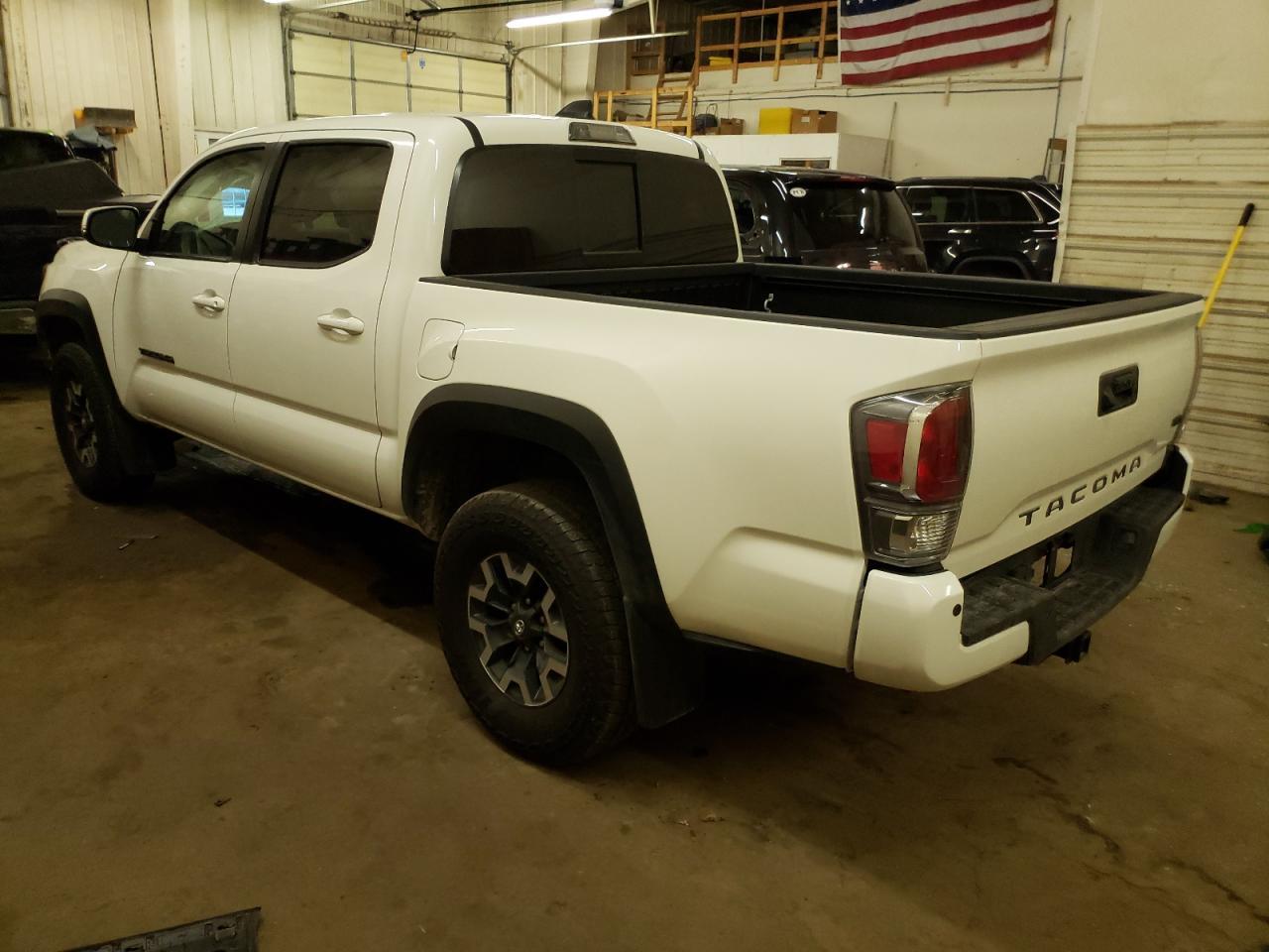 2023 TOYOTA TACOMA DOU - Фото 2