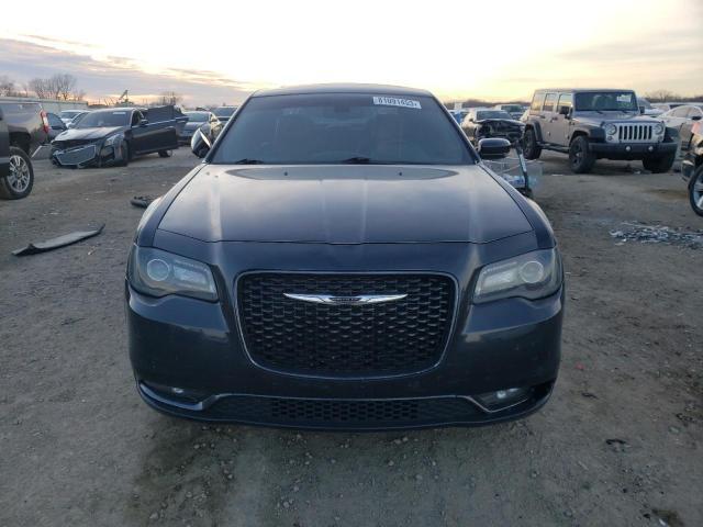 2015 Chrysler 300 S - Image 5