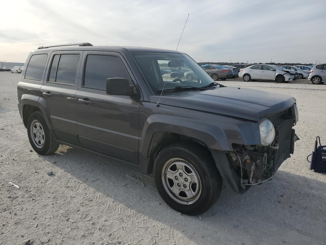 2017 JEEP PATRIOT SP - Image 4