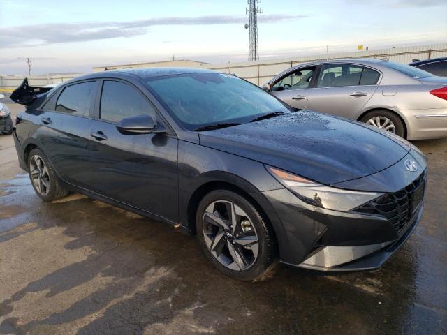 2023 HYUNDAI ELANTRA SE - Image 4