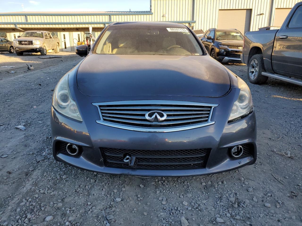 2011 INFINITI G37 - Фото 5