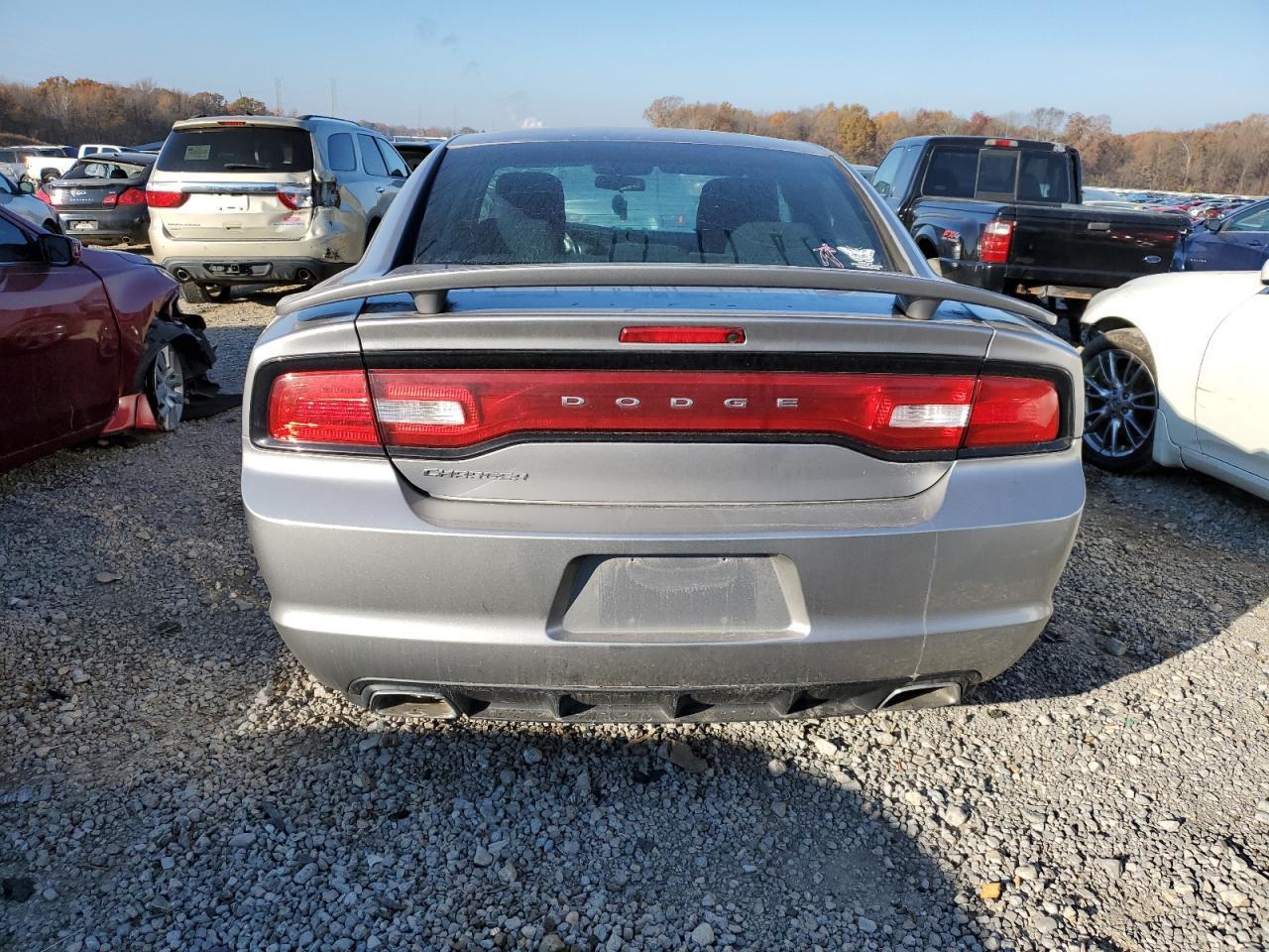 2014 DODGE CHARGER SE - Фото 6