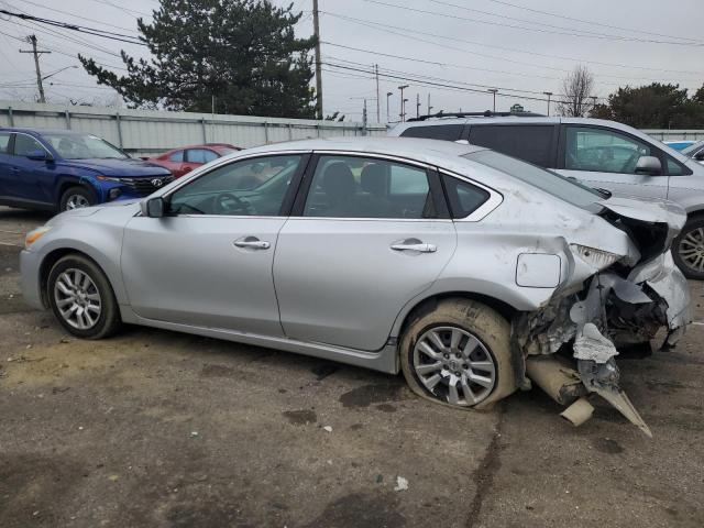 2015 Nissan Altima 2.5 - Фото 2