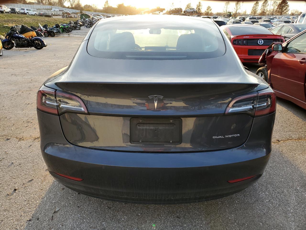 2022 TESLA MODEL 3 - Image 6