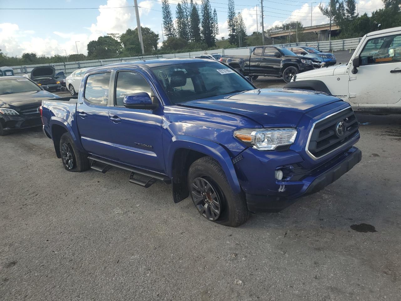 2023 TOYOTA TACOMA DOU - Фото 4