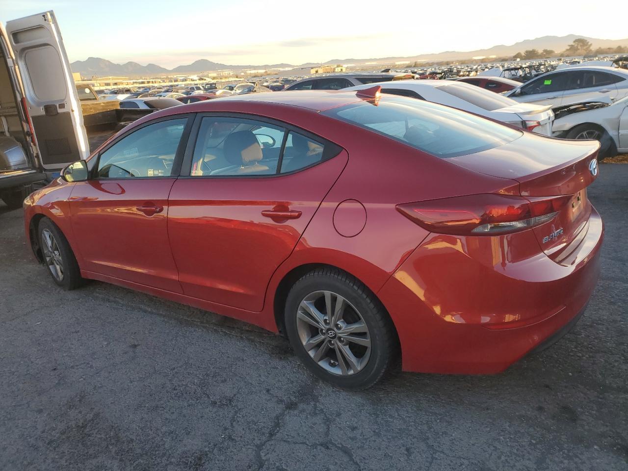 2017 HYUNDAI ELANTRA SE - Image 2