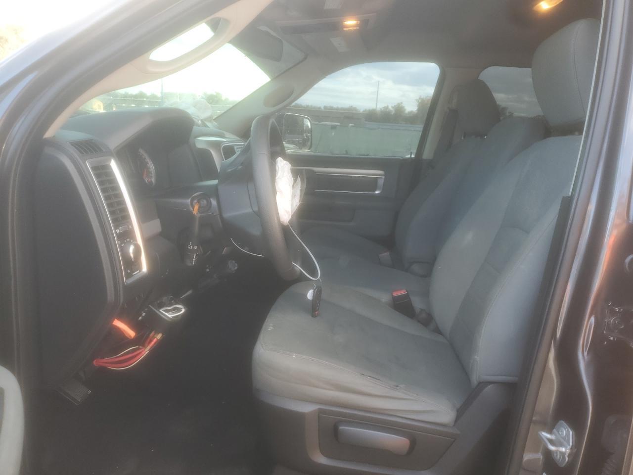 2015 RAM 1500 SLT - Image 7