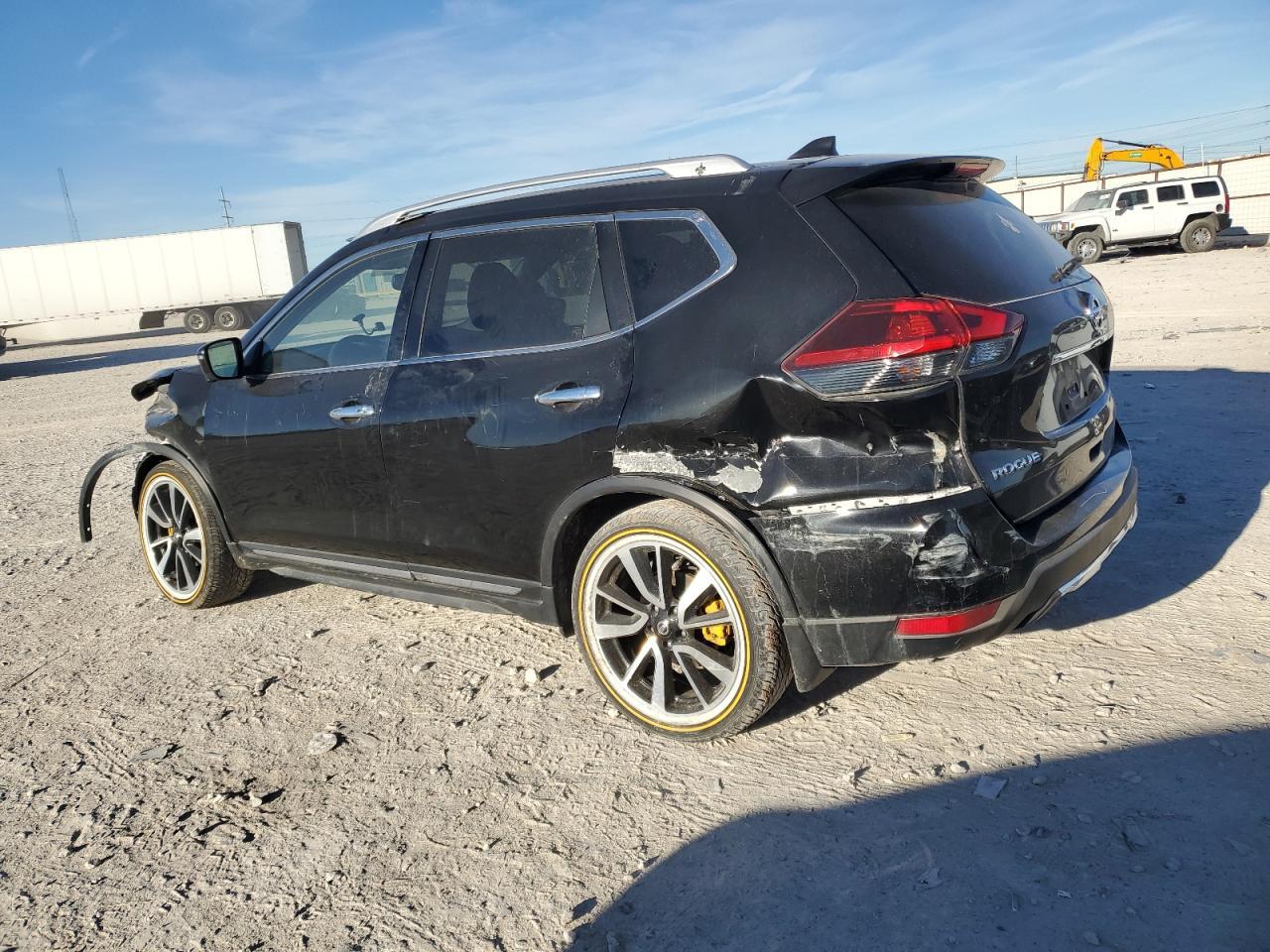 2018 NISSAN ROGUE S - Image 2