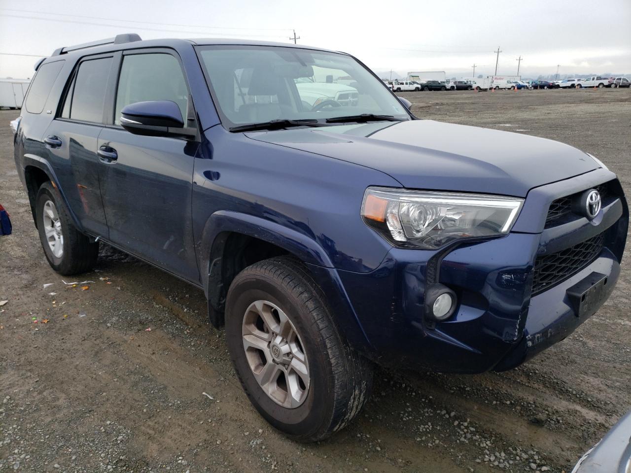 2019 TOYOTA 4RUNNER SR - Image 4