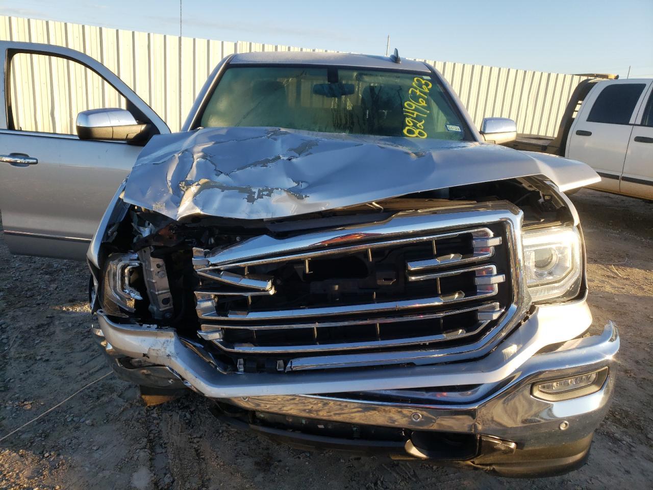 2018 GMC SIERRA K15 - Фото 5