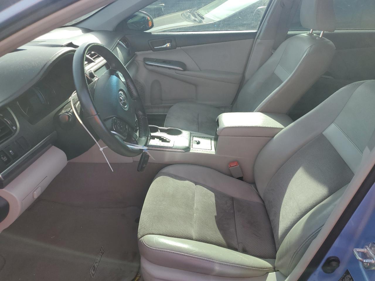 2012 TOYOTA CAMRY HYBR - Фото 7