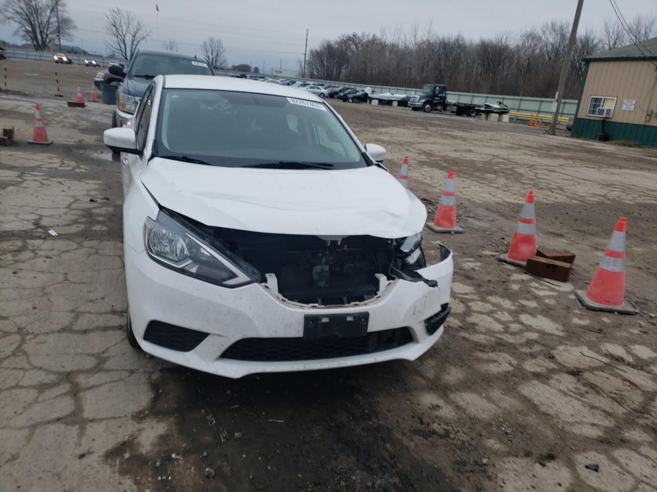 2018 NISSAN SENTRA S - Фото 5