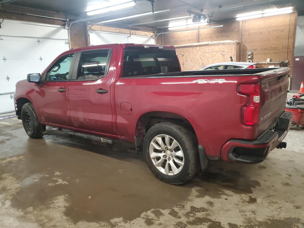 2019 CHEVROLET SILVERADO - Фото 2