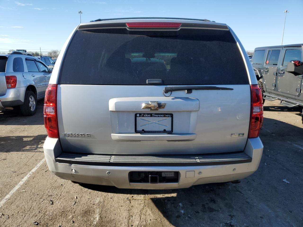 2011 CHEVROLET TAHOE K150 - Image 6