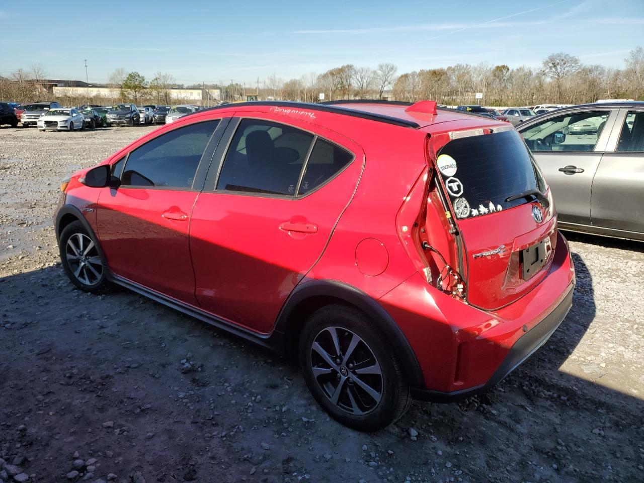 2018 TOYOTA PRIUS C - Image 2