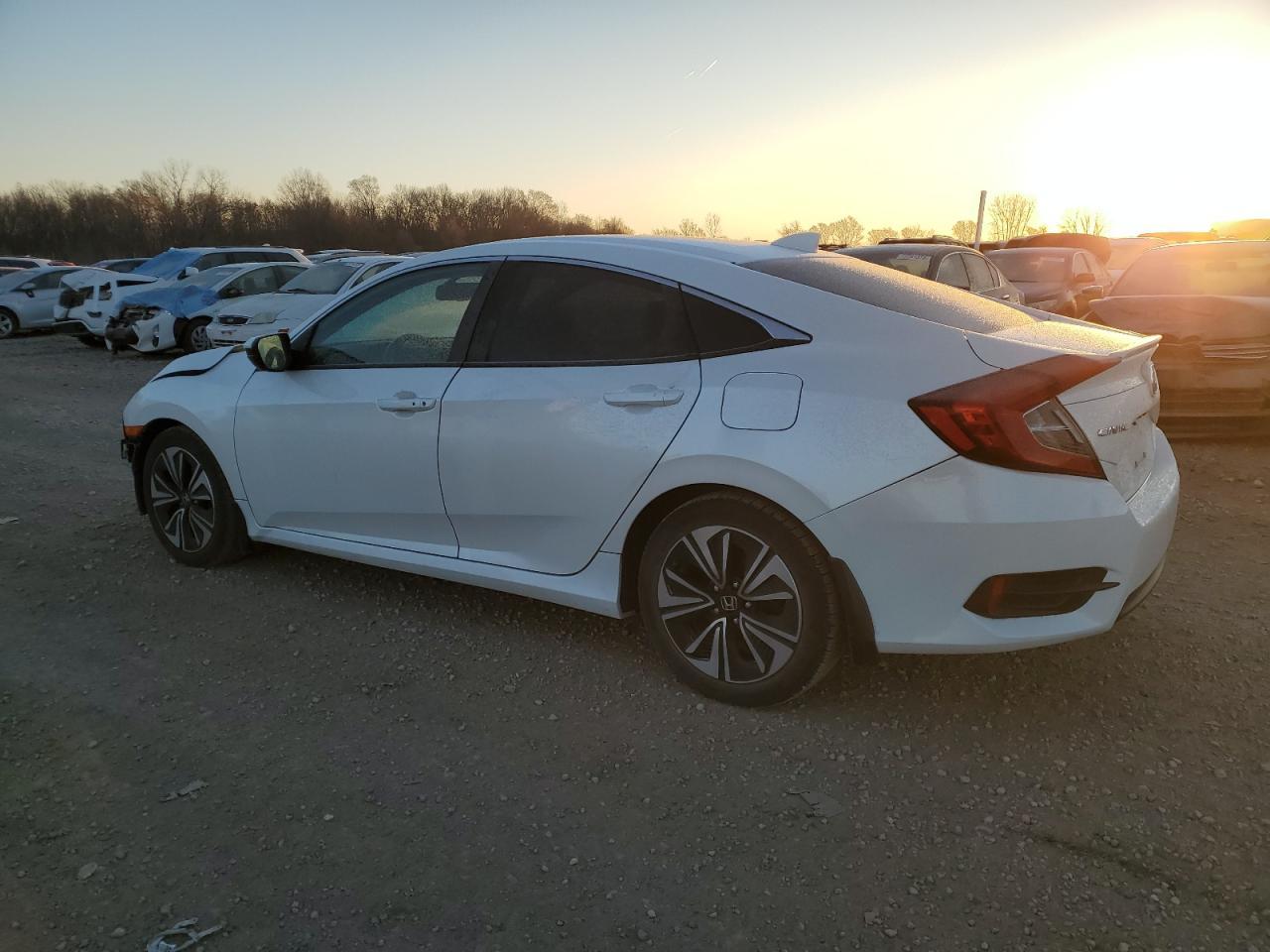 2016 HONDA CIVIC EXL - Image 2