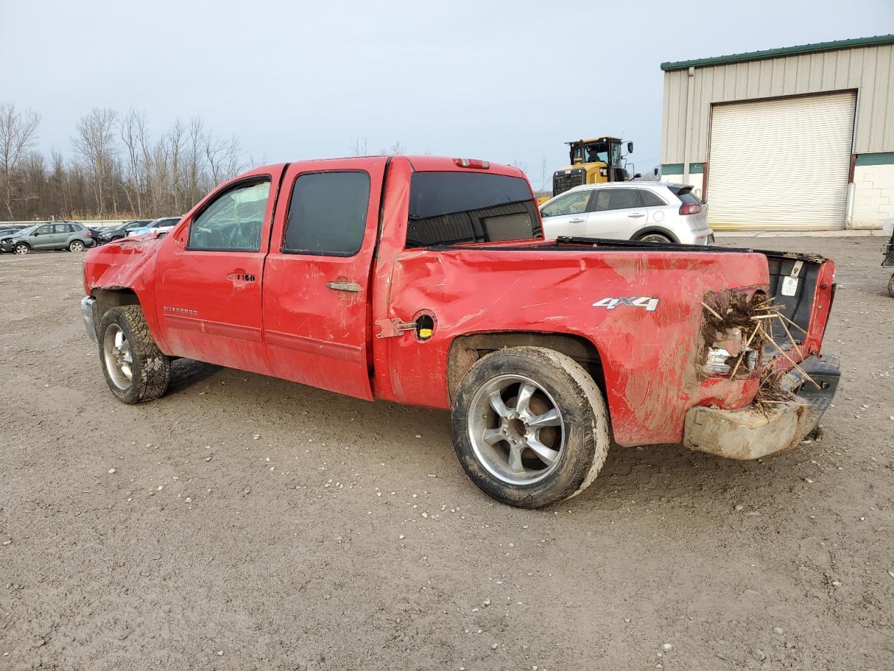 2013 CHEVROLET SILVERADO - Image 2