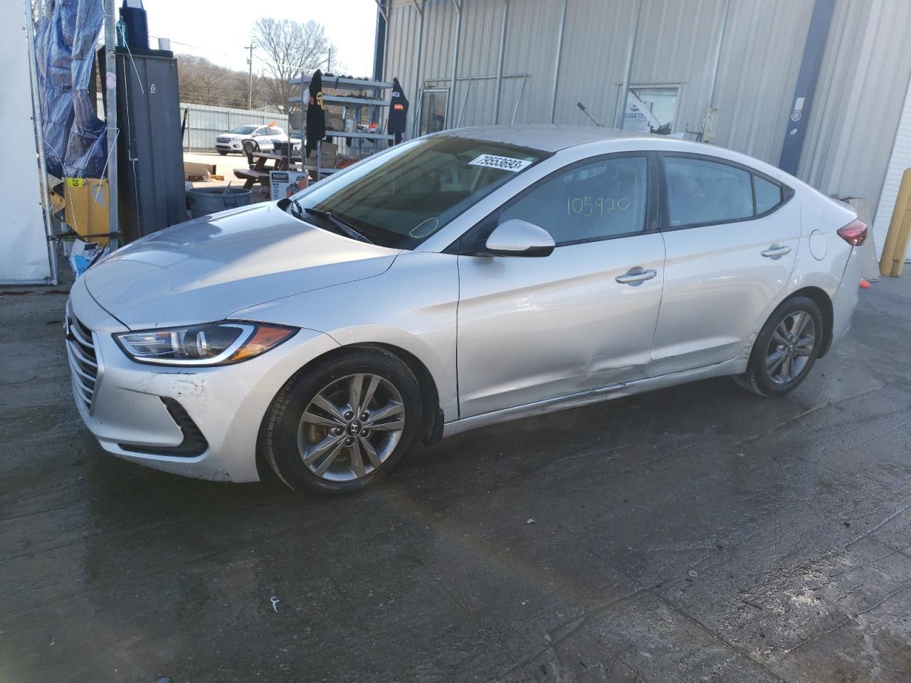 2018 HYUNDAI ELANTRA SE