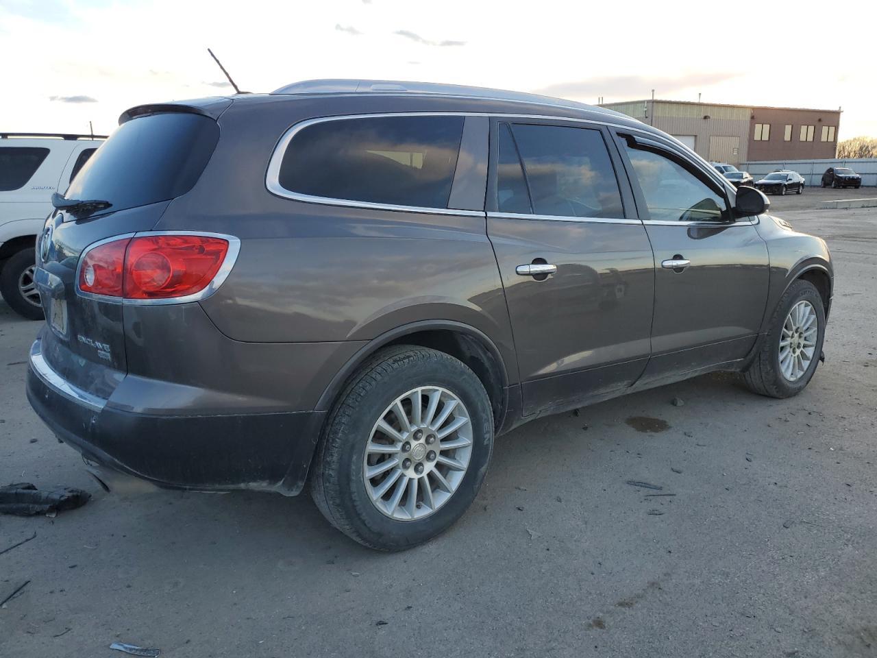 2011 BUICK ENCLAVE CX - Фото 3