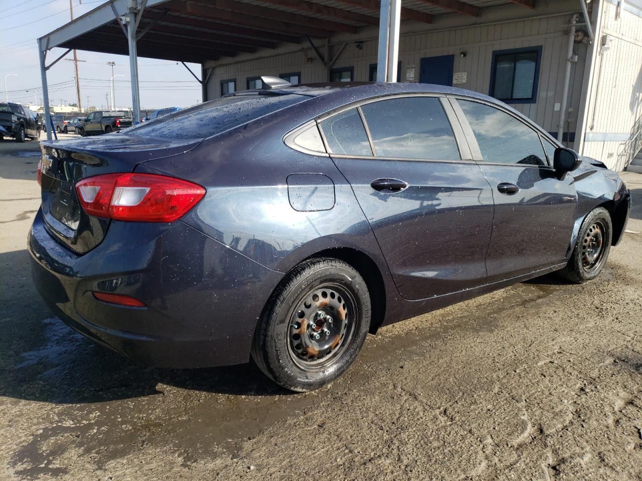 2016 CHEVROLET CRUZE LS - Image 3