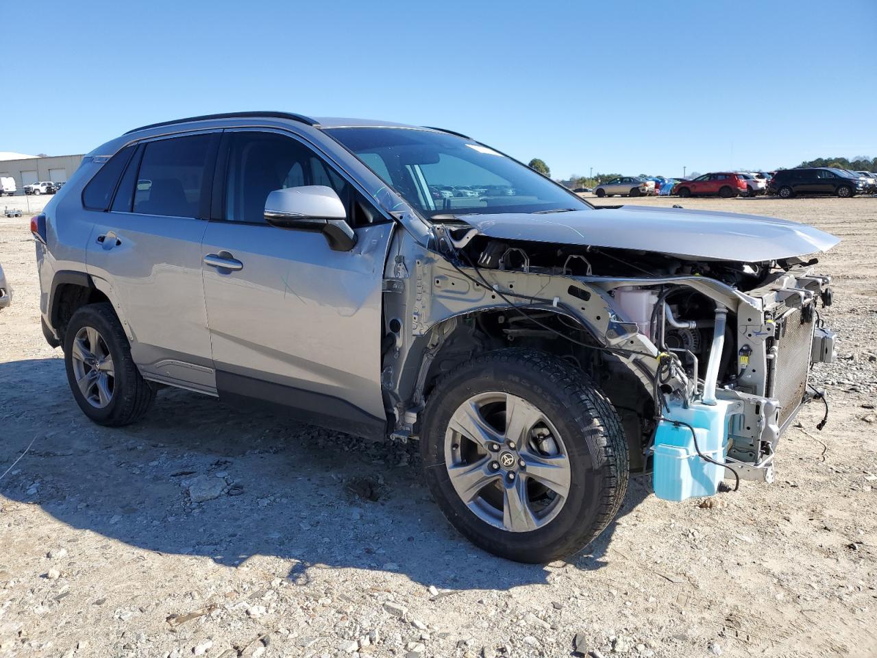 2022 TOYOTA RAV4 XLE - Фото 4