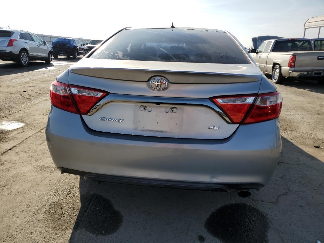 2016 TOYOTA CAMRY LE - Image 6