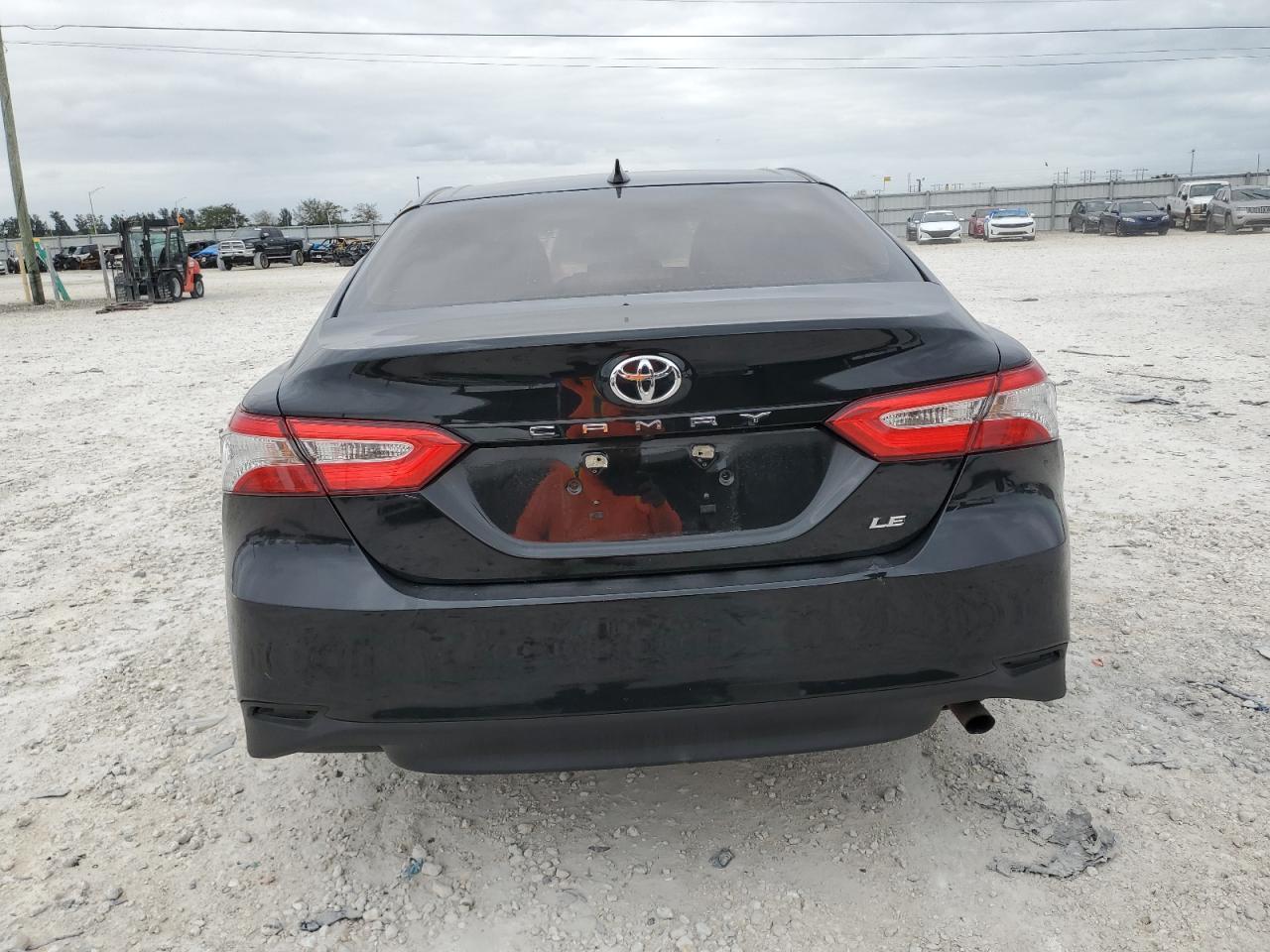 2019 TOYOTA CAMRY L - Image 6