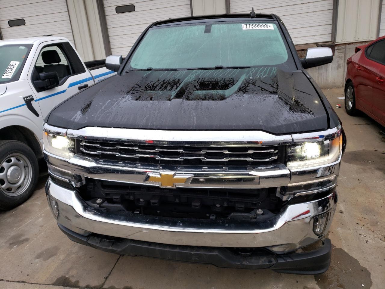 2018 CHEVROLET SILVERADO - Фото 5