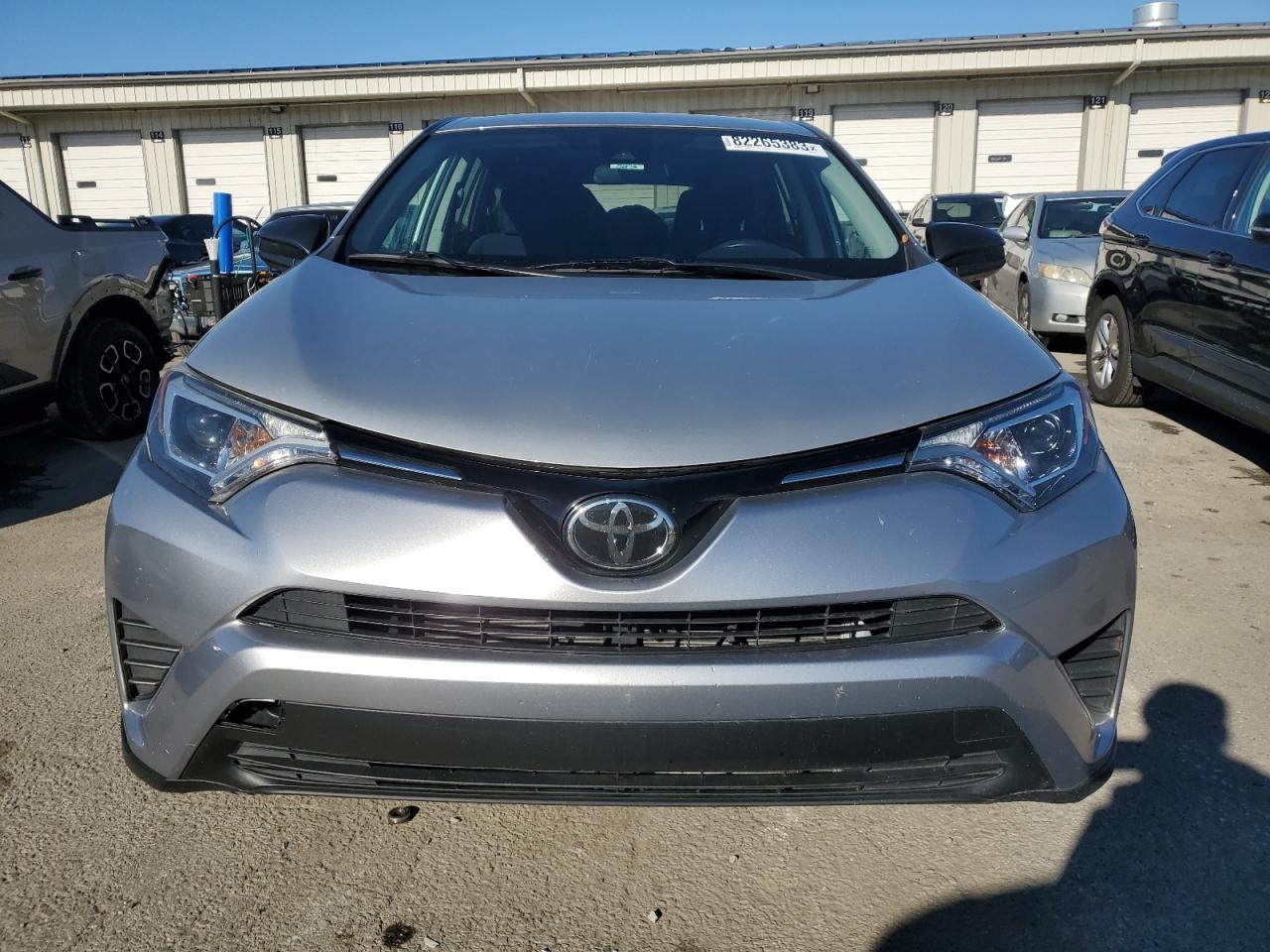 2018 TOYOTA RAV4 LE - Image 5