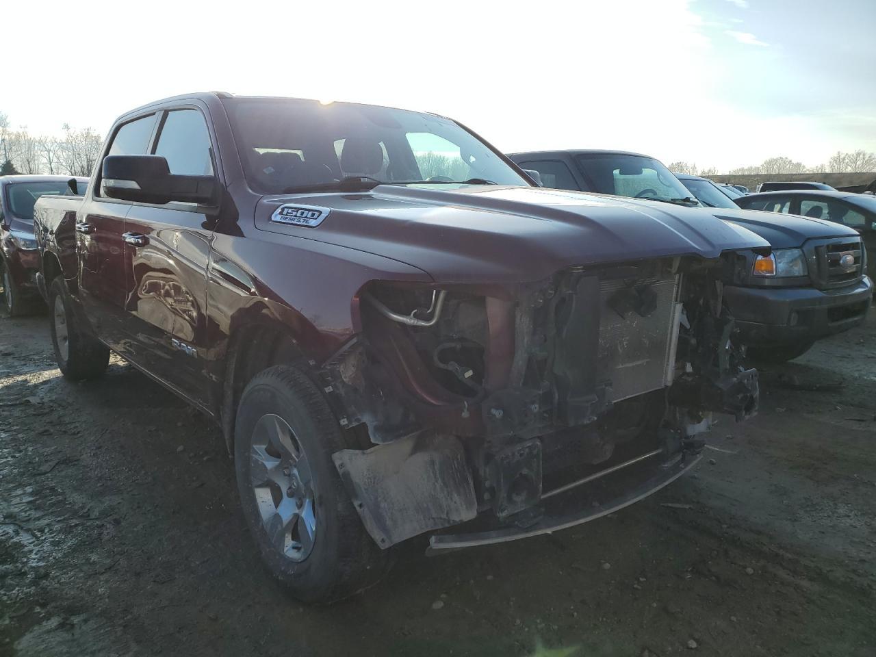 2019 RAM 1500 BIG H - Фото 4