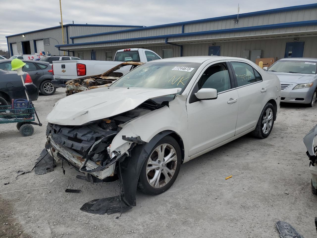 2012 FORD FUSION SE