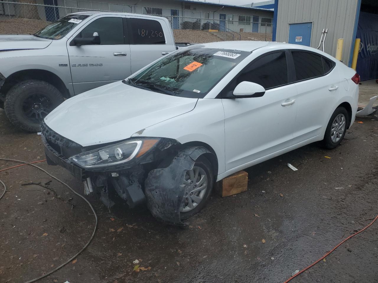 2017 HYUNDAI ELANTRA SE