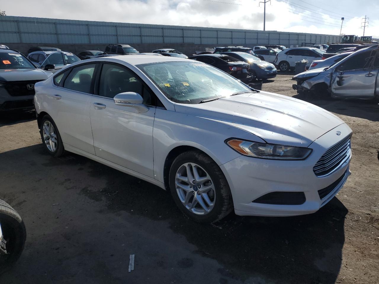 2013 FORD FUSION SE - Image 4