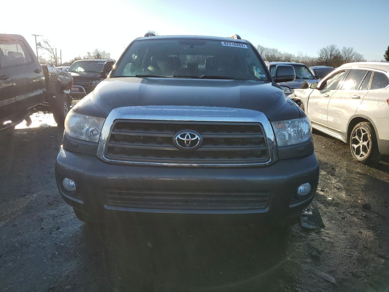 2012 TOYOTA SEQUOIA SR - Image 5