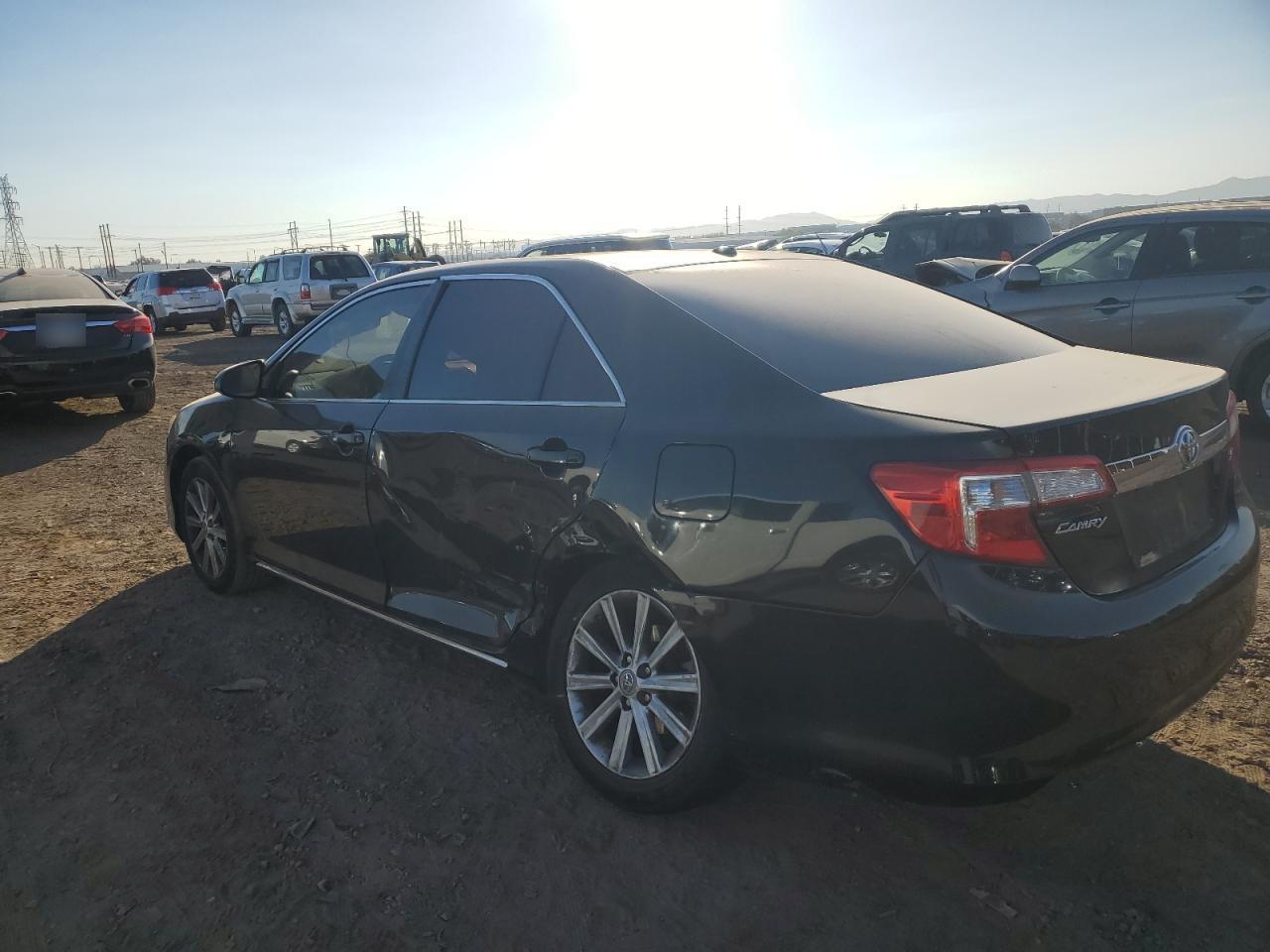 2013 TOYOTA CAMRY L - Фото 2