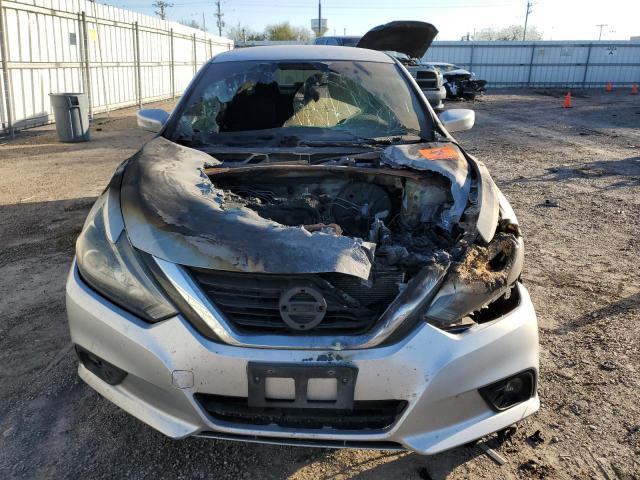 2017 Nissan Altima 2.5 - Фото 5