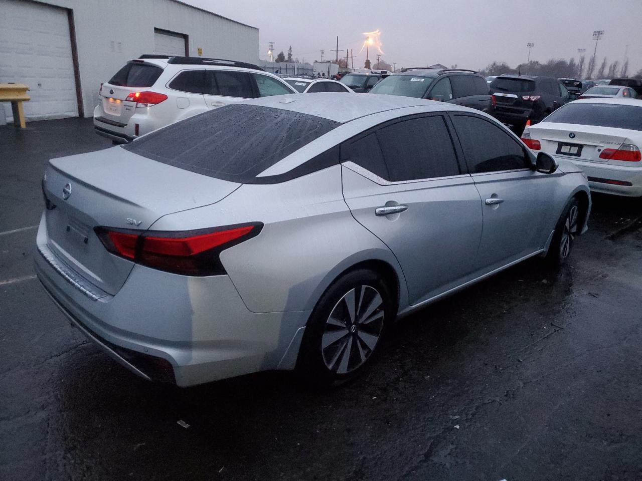 2022 NISSAN ALTIMA SV - Фото 3