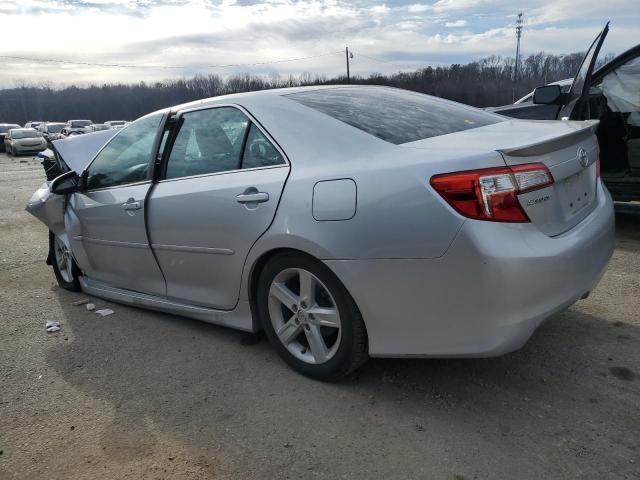 2014 Toyota Camry L - Фото 2