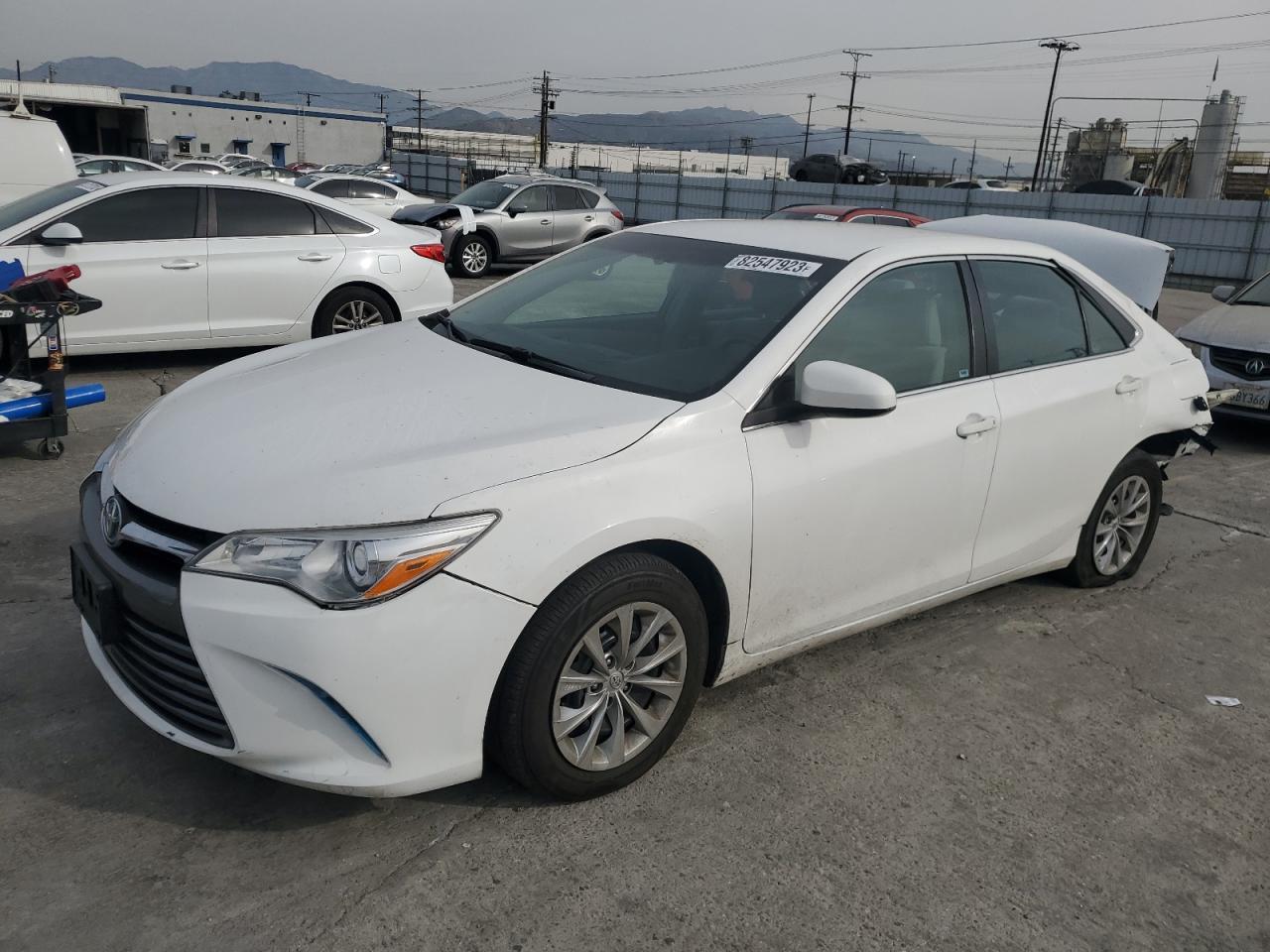 2017 TOYOTA CAMRY HYBR