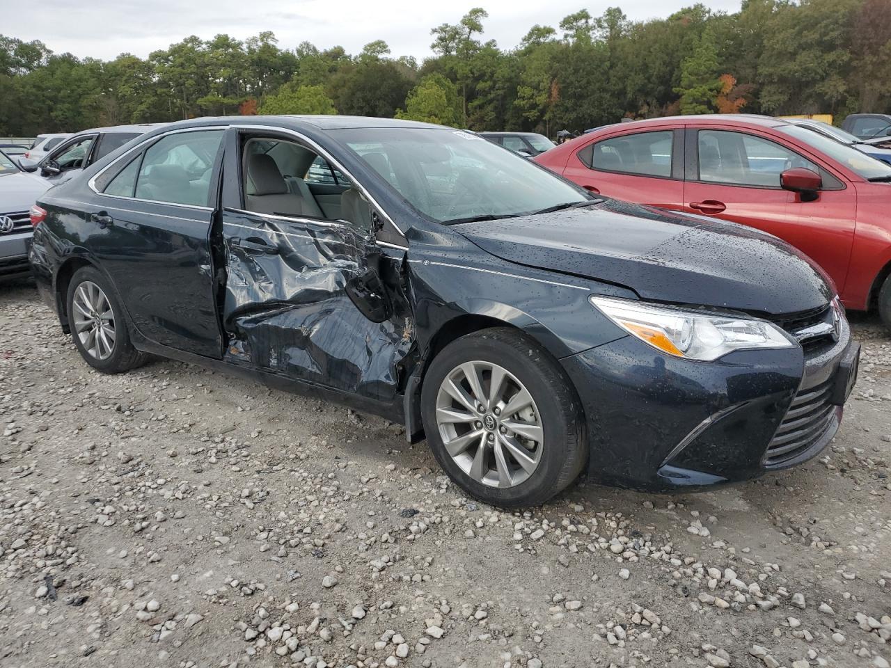 2017 TOYOTA CAMRY LE - Фото 4