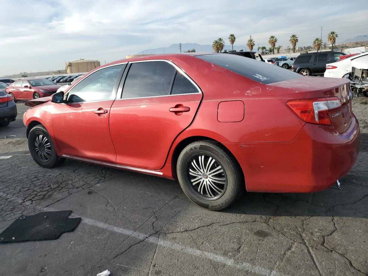 2012 TOYOTA CAMRY BASE - Фото 2