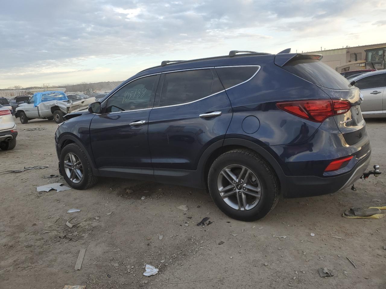 2017 HYUNDAI SANTA FE S - Image 2