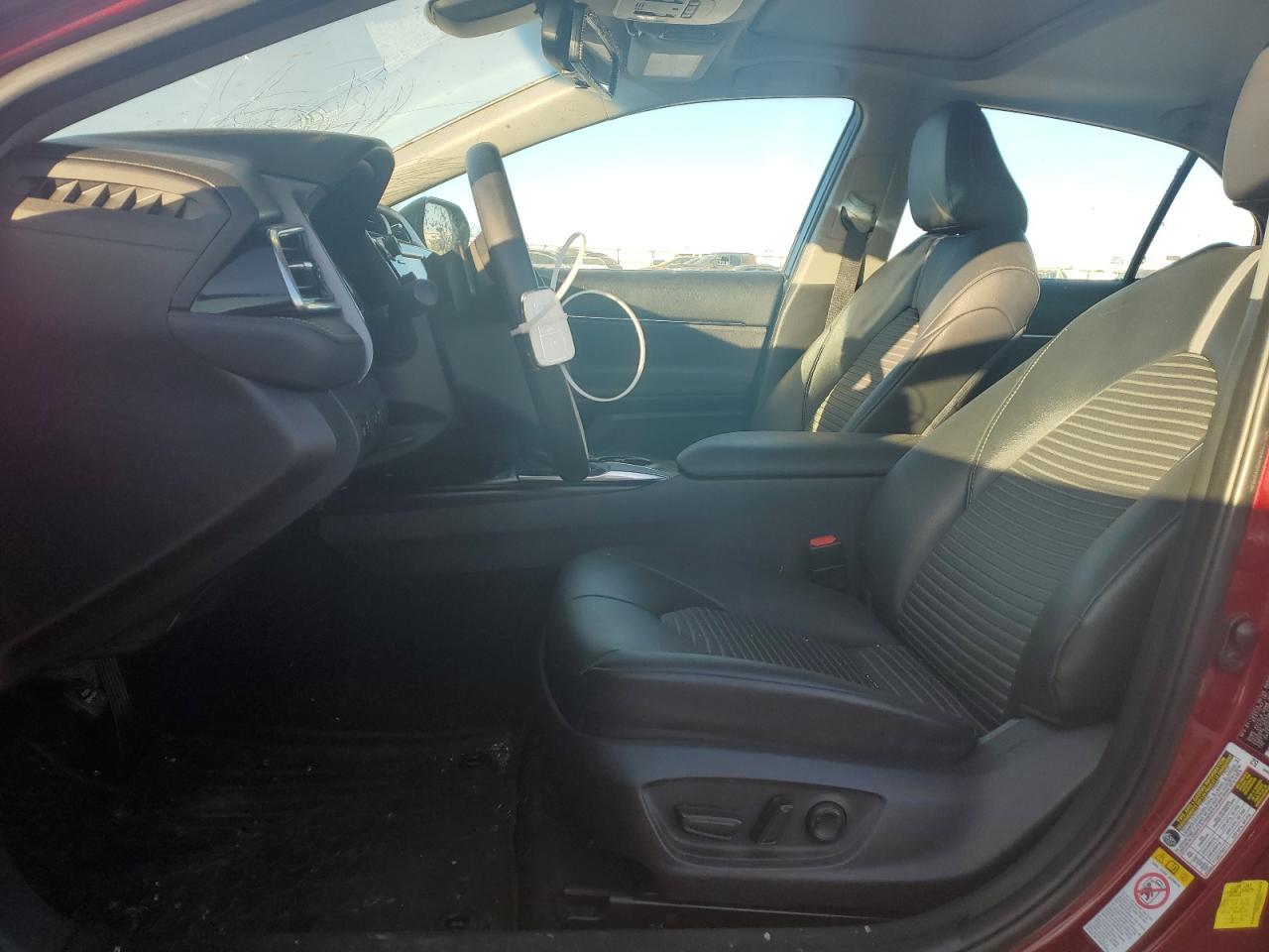 2018 TOYOTA CAMRY L - Image 7