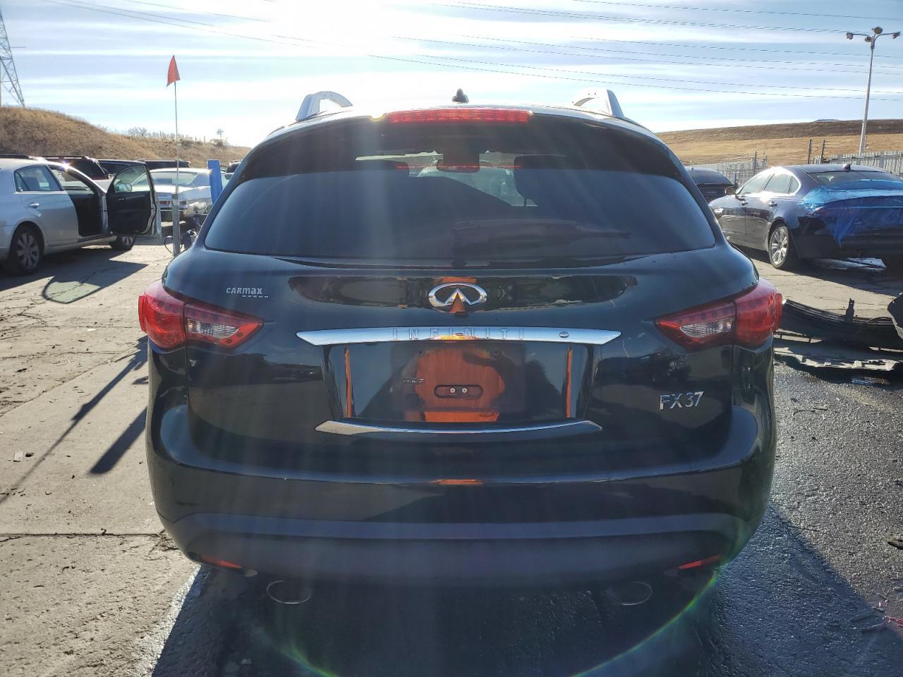 2013 INFINITI FX37 - Image 6