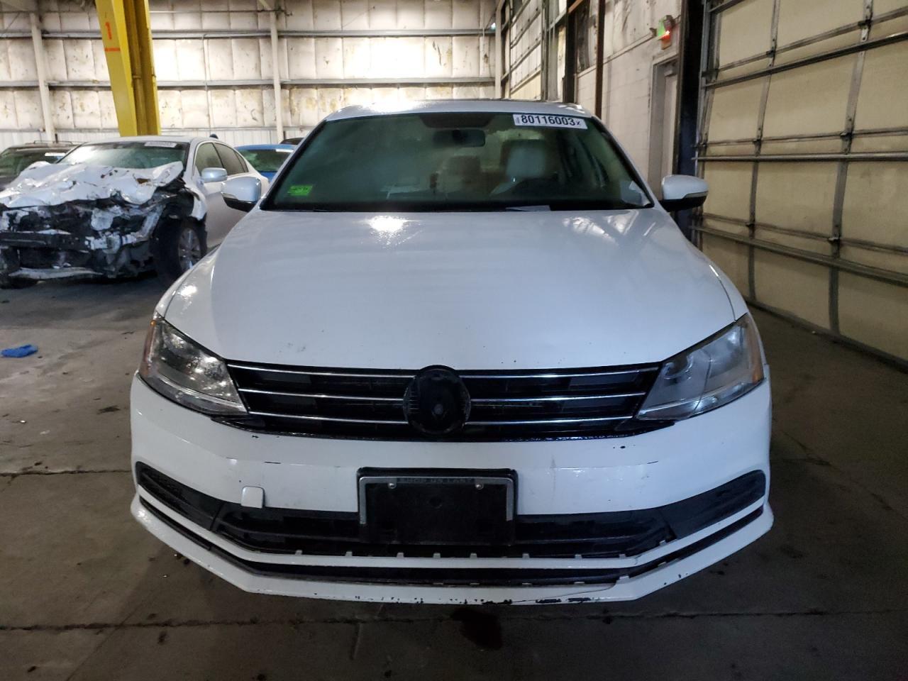 2017 VOLKSWAGEN JETTA SE - Image 5