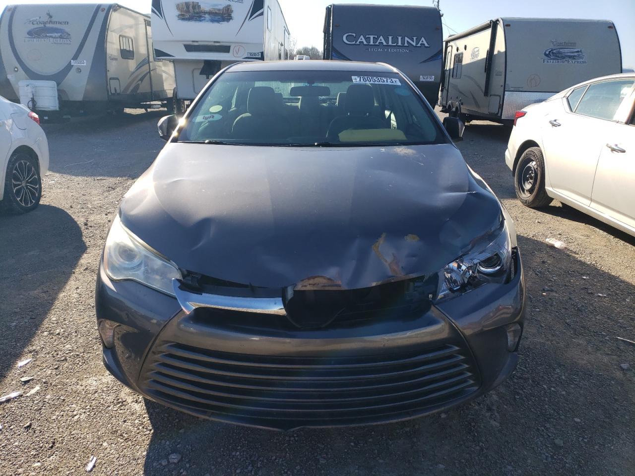 2016 TOYOTA CAMRY LE - Фото 5