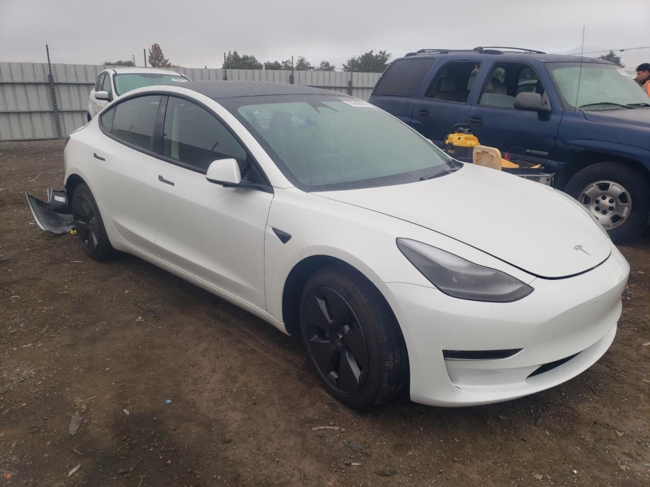 2023 TESLA MODEL 3 - Image 4